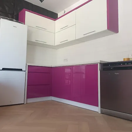 Apartament *